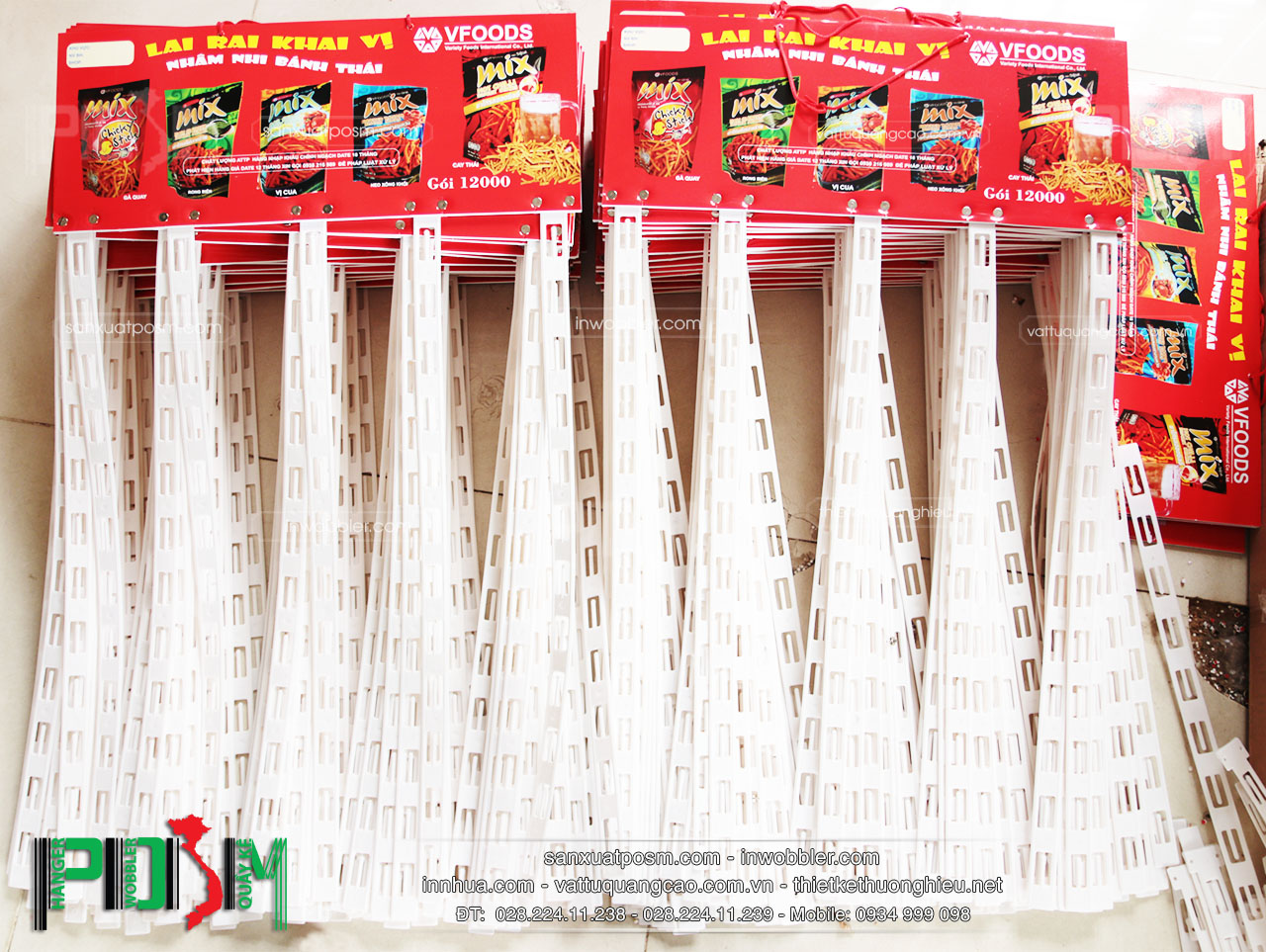 hanger dây nhựa, hanger treo snack hanger dây nhựa, hanger treo snack