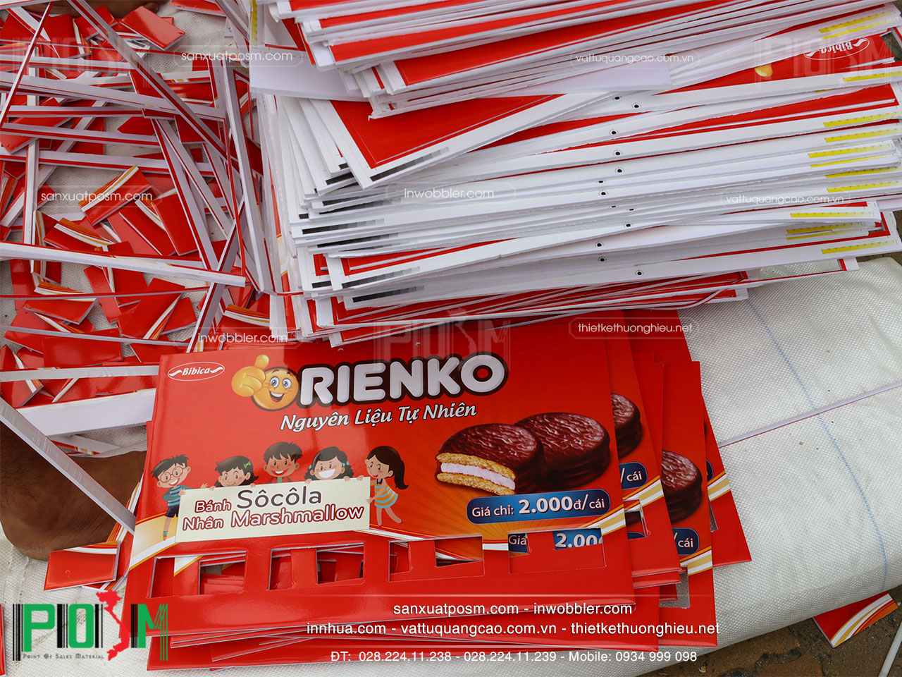 bảng treo sản phẩm bảng treo sản phẩm